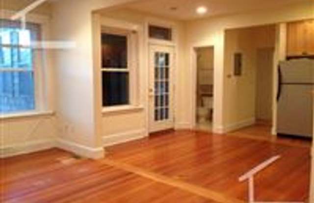 204 Winthrop Rd #6F Brookline MA 02445