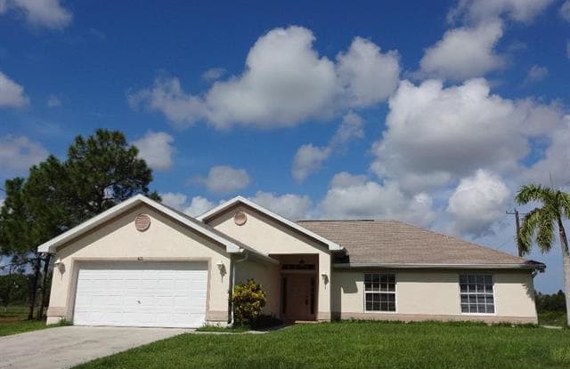 3126 NW 17th AVE - 3126 Northwest 17th Avenue, Cape Coral, FL 33993