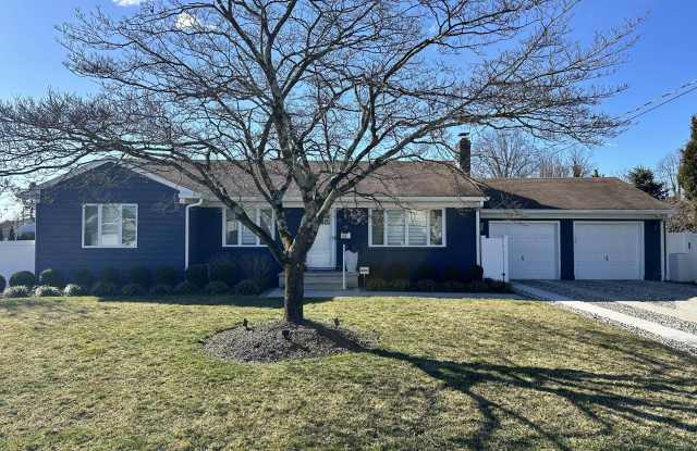 16 Girard Avenue