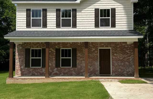 3 Bedroom 2.5 Bath 1,732 sq ft