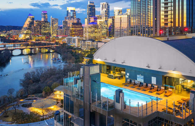 SkyHouse Austin Apartments