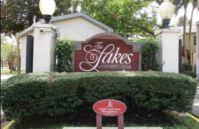 1315 Airport Drive unit: B2