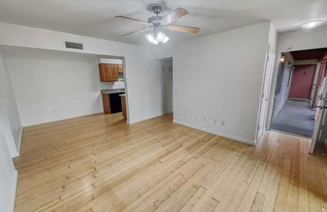 3357 N Country Club Rd Apt 14