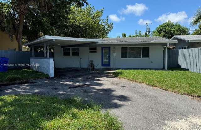 1100 NE 17th Ct