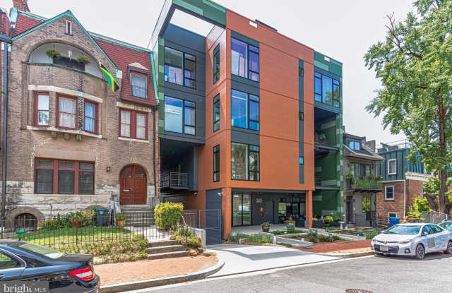 1468 BELMONT STREET NW