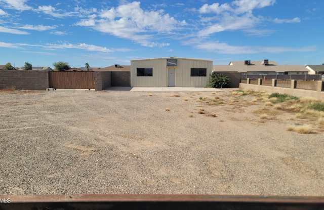 15820 S SUNLAND GIN Road