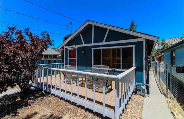 407 Elysian Boulevard