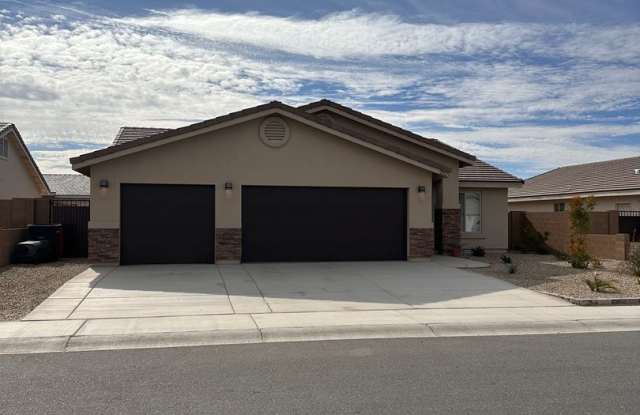 Photo of 3bed/2bath ALL tile home built in 2024