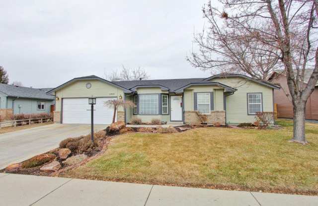 Single- Level Home w/Mature Landscaping