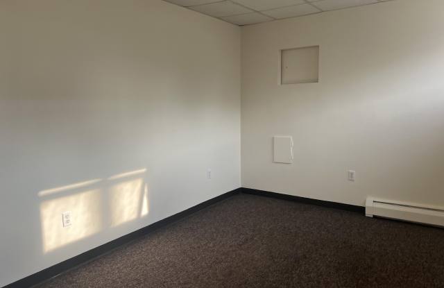 913 S Webster Avenue