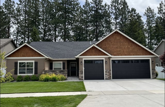 7042 N Glensford Dr - 7042 North Glensford Drive, Kootenai County, ID 83815