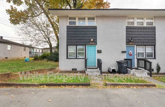 Photo of 2405 Julia Avenue