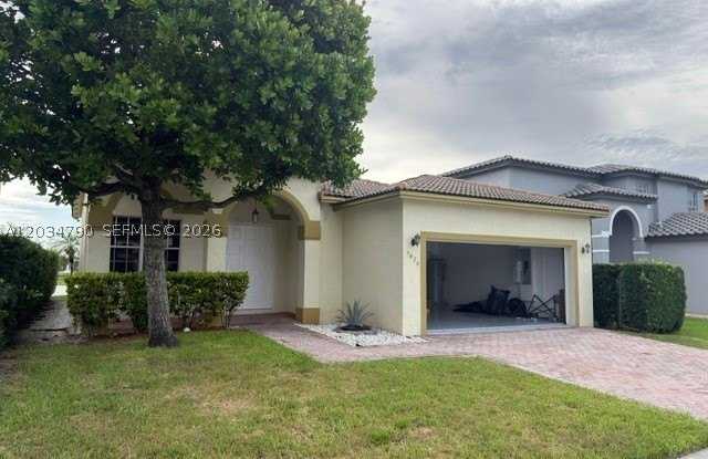 5420 SW 134th Ave