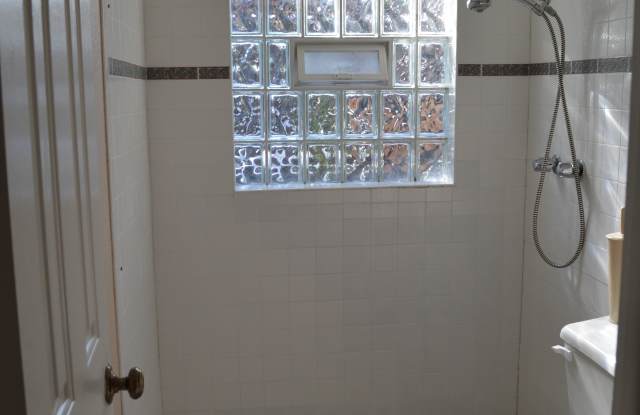 Photo of 8146 East Fremont Avenue