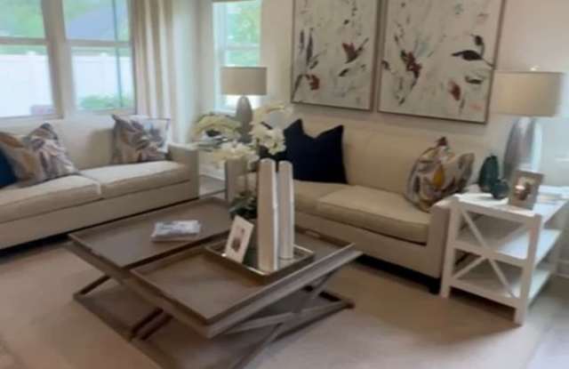 Charming fully furnished 3BR House in Jacksonville