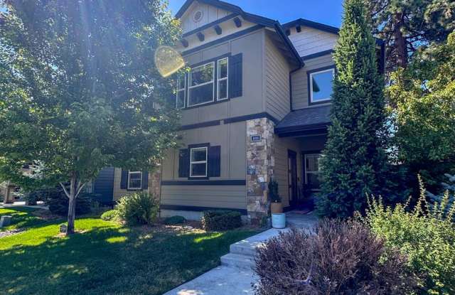 Stunning home available in Stone Creek!  Must see the interior!