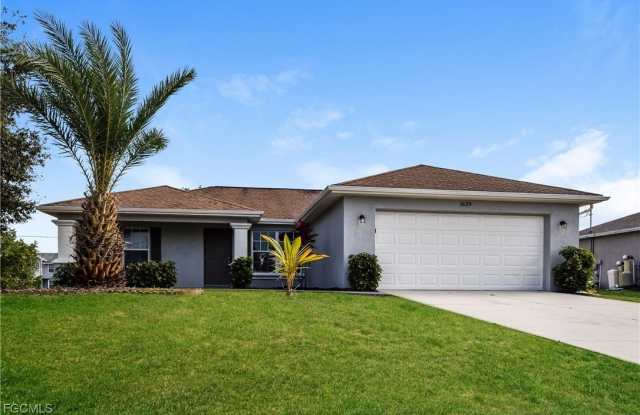 Photo of 1629 NW 5th Place