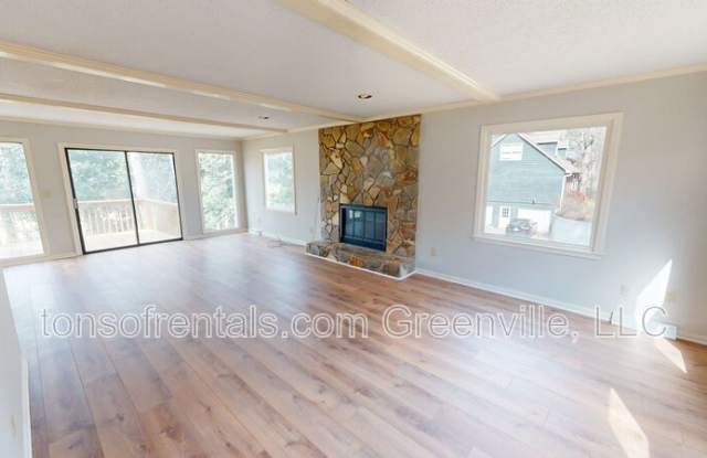 710 Stallings Rd