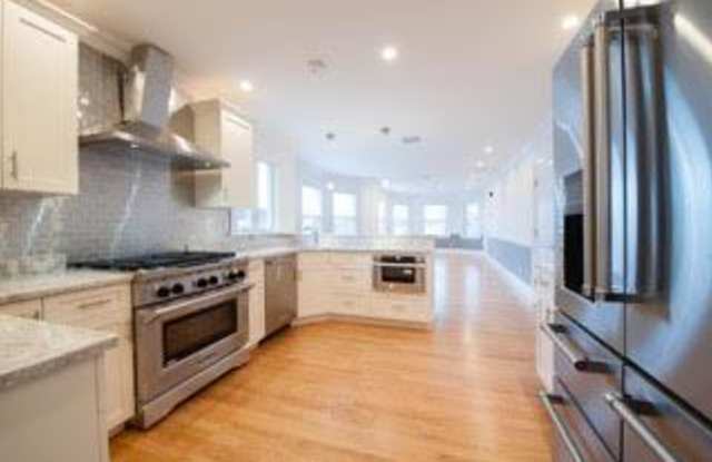 263 Boylston