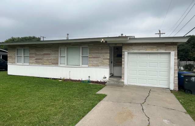 3 Bedroom 2 Bath Central City