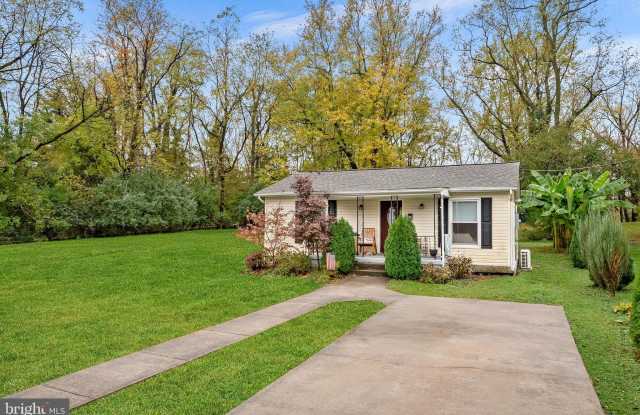 219 JOSEPHINE Street