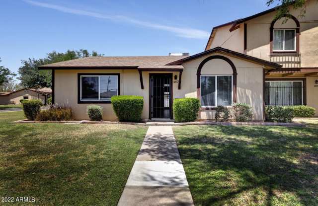 Photo of 3012 W Bethany Home Road