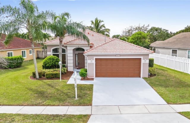 14238 NW 19th St - 14238 Northwest 19th Street, Pembroke Pines, FL 33028