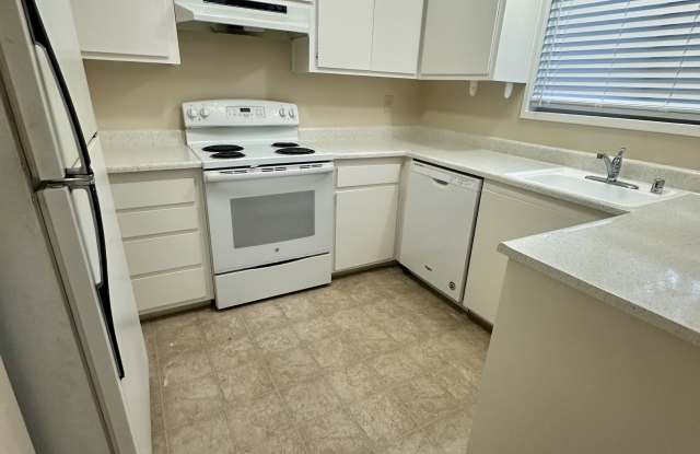 Photo of 3540 Northwood Drive #E