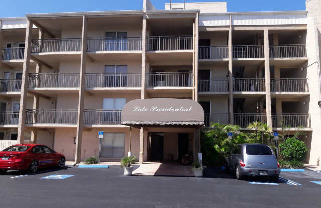 845 Ben Franklin Dr Unit 406-B
