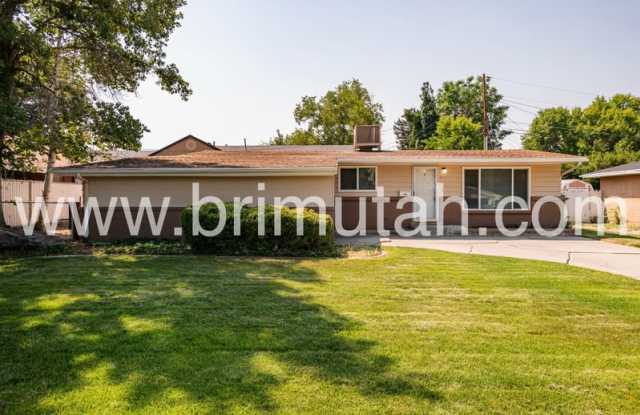 656 East 5640 South