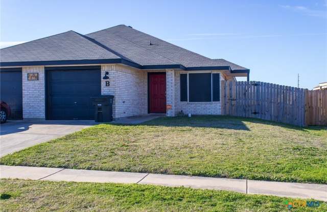 2708 Edgefield Street unit: B