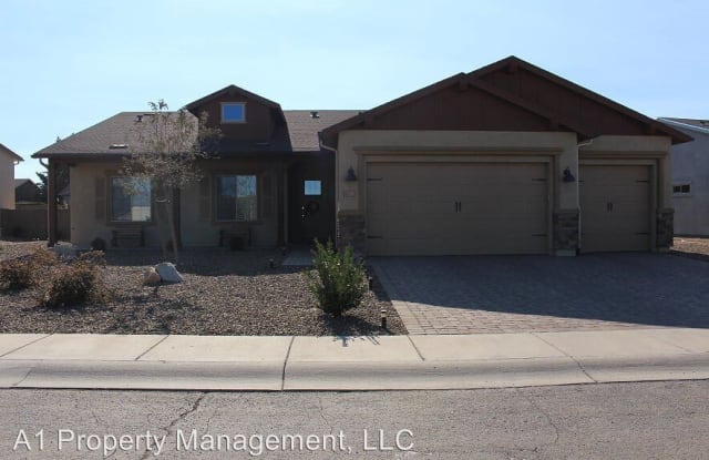 7208 N Lucky Shoe Way - 7208 N Lucky Shoe Way, Prescott Valley, AZ 86315