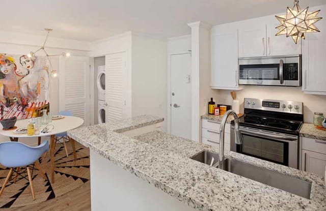 Photo of Bayside at Coronado