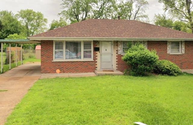 120 Calbreath Ct - 120 Calbreath Court, Florissant, MO 63031