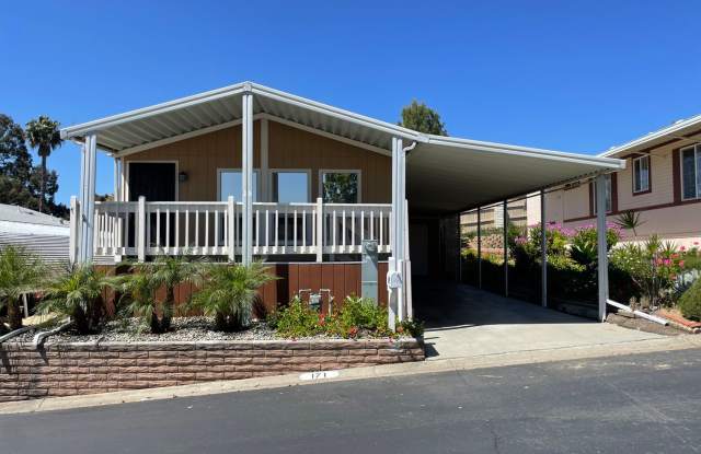 2 bedroom, 2 bathroom rental - Rancho Escondido 55+ photos photos