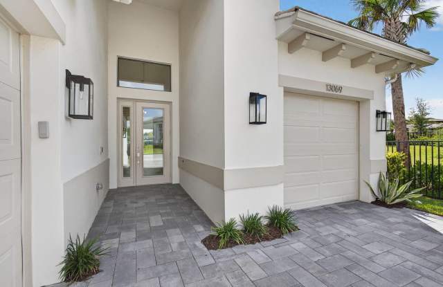 13069 Feathering Way