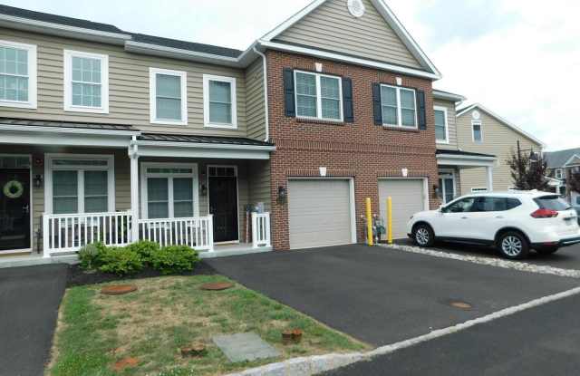 16740 RIVER VIEW CIR