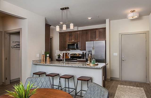 Fountain Circle Apartment Homes