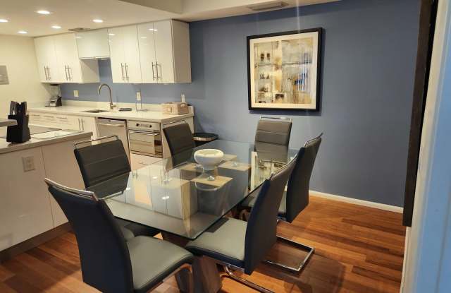 7557 N DREAMY DRAW Drive unit: 184