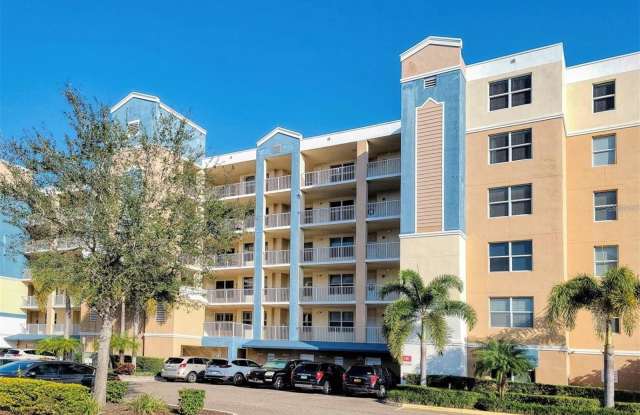 Photo of 960 STARKEY ROAD