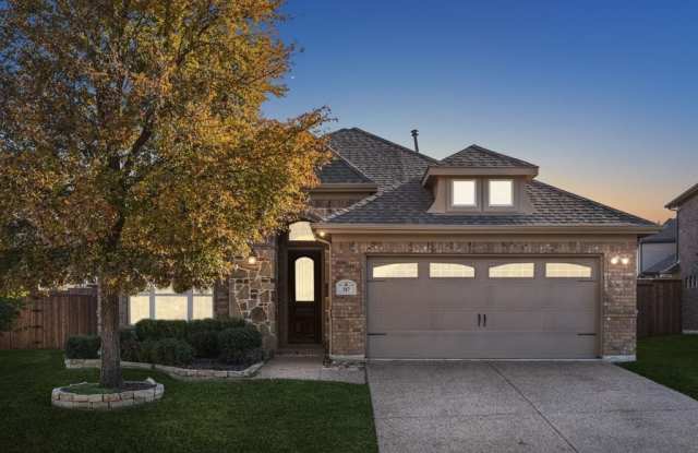 Photo of 317 Hawks Drive