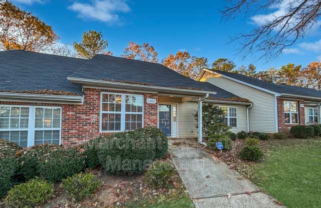 1303 Wenwood Court