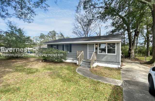 Photo of 2724 Lee Avenue Southwest