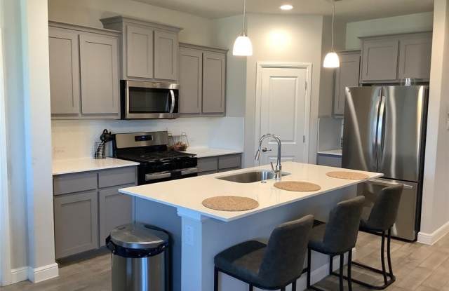 Photo of 156 Hawksbill Lane