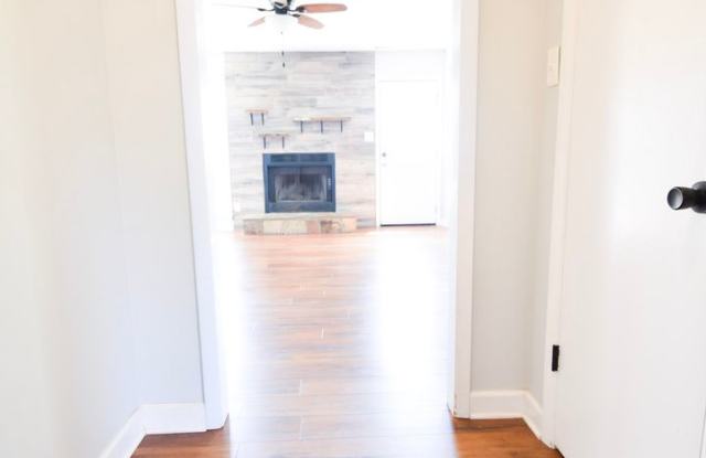 Coming Soon: 3 Bedroom, 2 Bathroom Home (NO PETS)