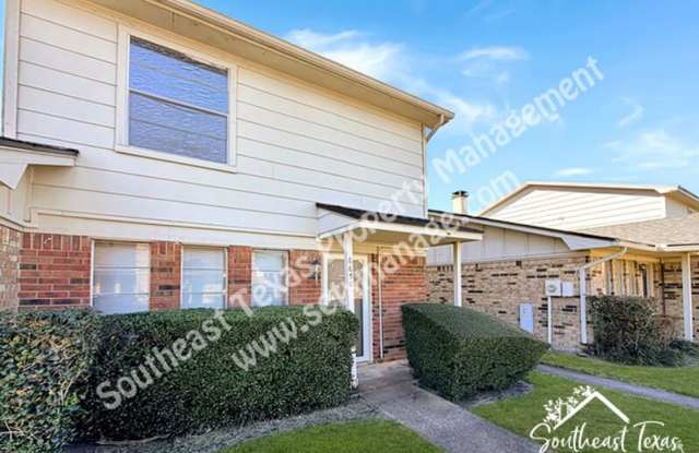 6630 Lexington Drive