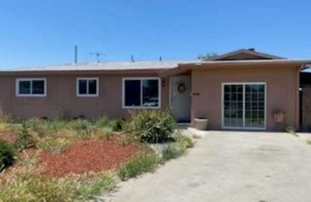 1324 Rodgers Road