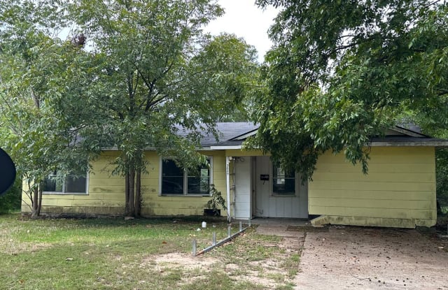 3029 Randolph Street - 3029 Randolph Street, Shreveport, LA 71108