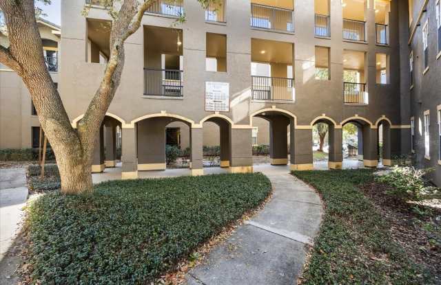 126 VISTA VERDI CIRCLE