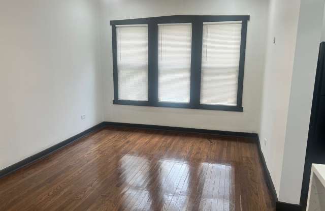 7202 S Indiana Avenue